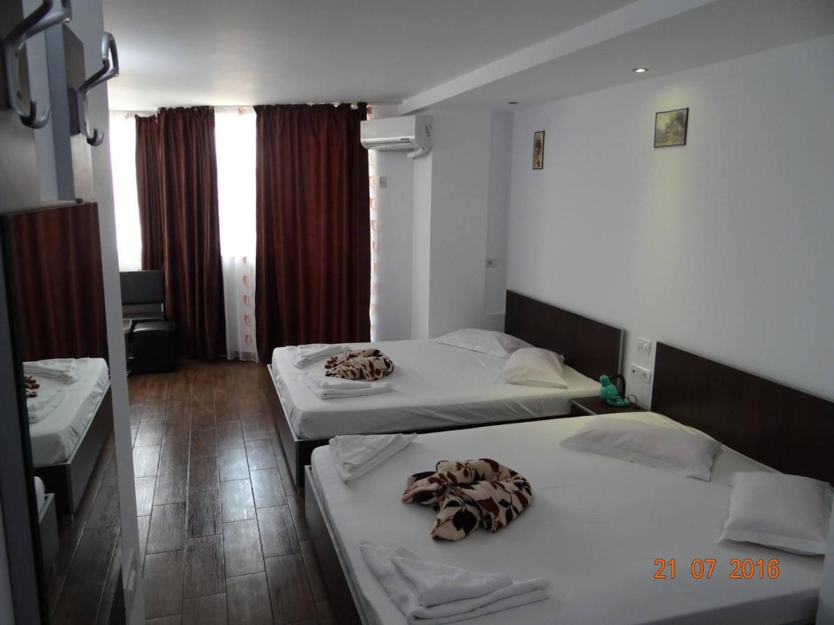 Отель Casa Marea Neagra Костинешти Экстерьер фото